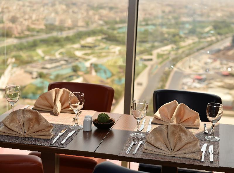 Ramada Encore By Wyndham Kuwait Downtown Kuwejt Zewnętrze zdjęcie
